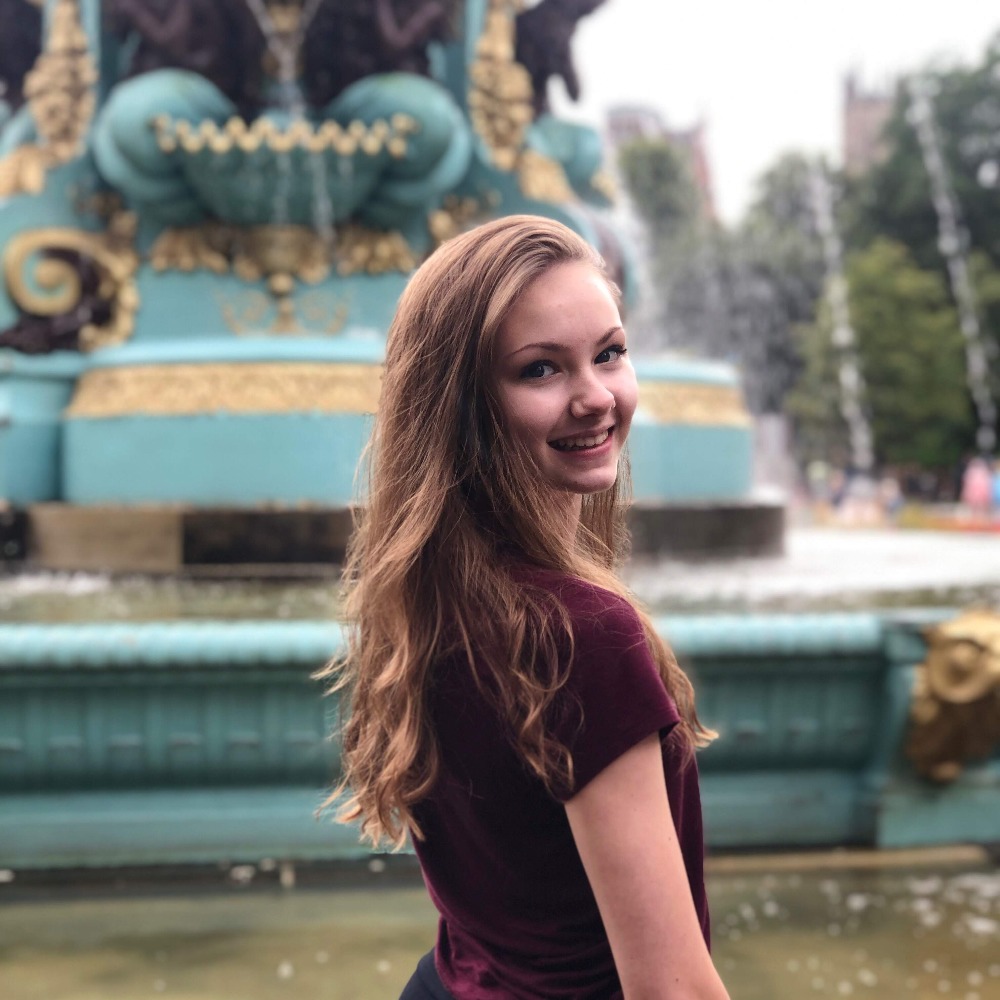 Meet your Posher, Sophia